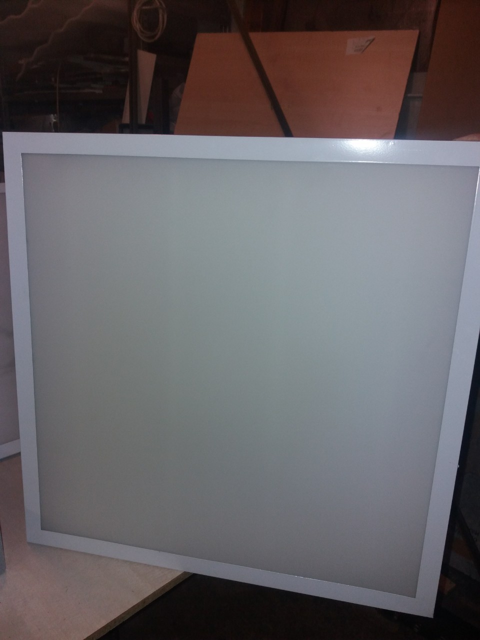 led ultrathin.jpg