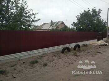 Забор из профнастила