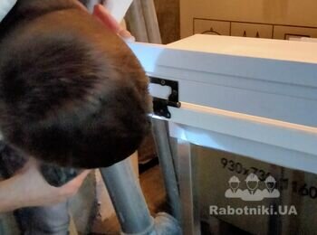 Установка межкомнатных дверей.