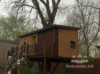 Допомога друзям "по цеху" в виготовленні та монтажу такого дива-дивного на дереві.