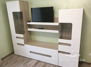 Белая корпусная мебель