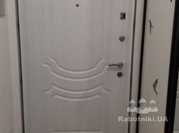 Бронедвери с МДФ филёнкой + дверные откосы из МДФ(фальшь коробка)