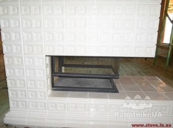 Печь в изразцах
