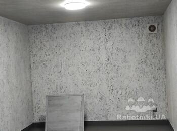 Капитальный ремонт гаража с оформлением стен из OSB и декоративной отделкой