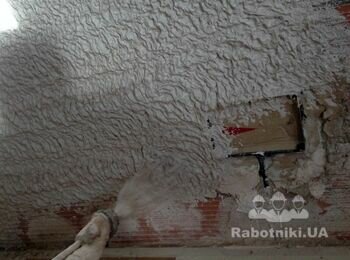 Штукатурка машинним способом ідеальний вибір для швидкого та якісного вирівнювання стін. Завдяки спеціальному обладнанню суміш наноситься рівномірно та без втрат часу. Такий метод забезпечує високу продуктивність і точний результат навіть на великих об'єктах. Професійне виконання запорука довговічного покриття.
+38 067 764 17 48
https://choko.link/putzplaster
