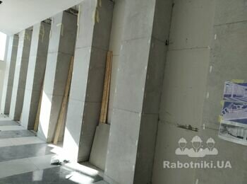 Облицювання колон, плиткою великого формату із запилом 45*