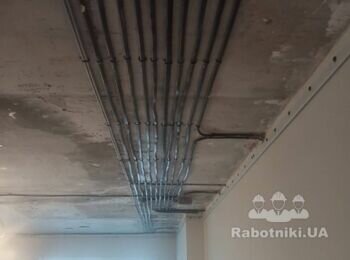 Укладка электропроводки .