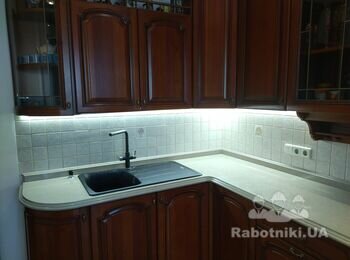 Led-підсвітка робочої зони кухні