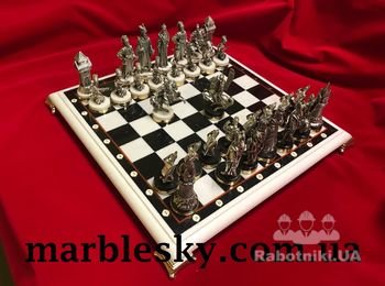 Шахматная доска из мрамора и шахматы литая бронза+натуральный камень