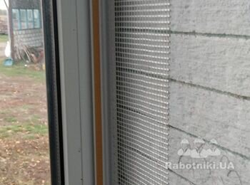 Утеплення відкосів з використанням при віконного профілю та штукатурних кутів