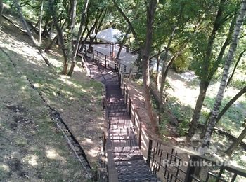 моя лично робота; я при всем  и сварщик