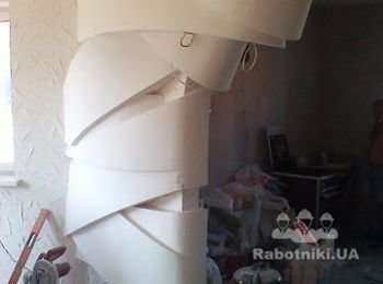 вход на кухню ляпнина из гипсаря