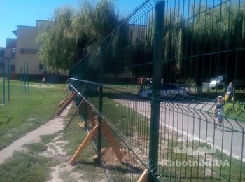 Ограждение школы в селе Калиновка, Броварской район