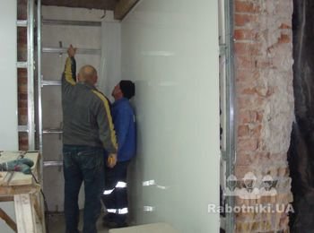 Пластик и плитка