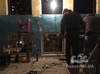 Замена окон на этажах многоэтажного дома на энергосберегающие