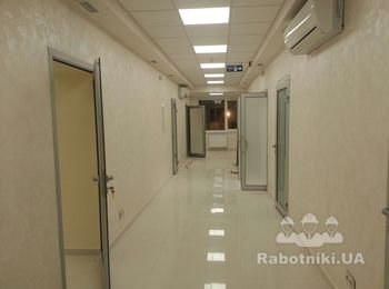 Повний цикл електромонтажних робіт в приватній клініці