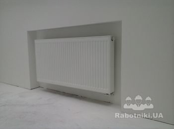 Монтаж радиатора нижнего подключение.Монтаж радиатора в нише.