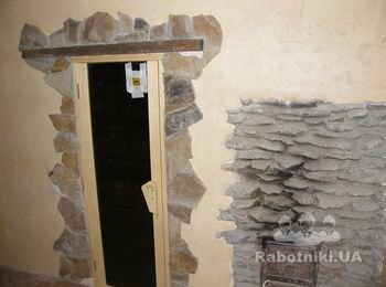 Вход в парилку (баня)