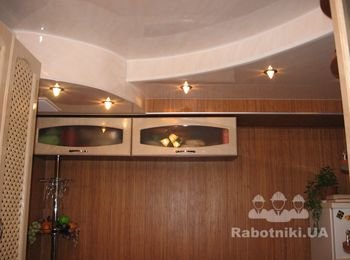 3-у уровневый пластиковый потолок + бамбук