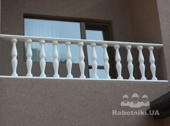 Бетонная балюстрада + минеральная штукатурка