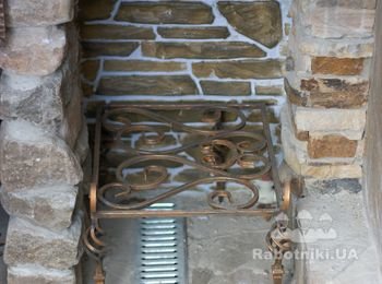 Дровница (летняя кухня)