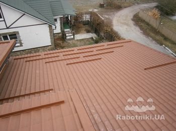 Ремонт крыши, установка снегозадержателей Борщаговка