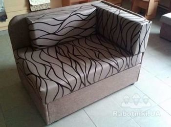 Диванчик раскладной. Цена: 1800 грн.