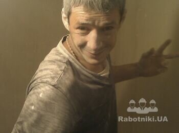 Когда у меня подрастут усики, сразу все девчёнки станут моими. Ну и что с того что я Иуда.