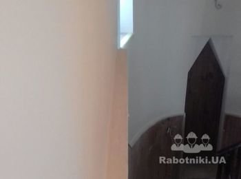 Штукатурка, шпаклевка, покраска стен.
Заливка лестницы, установка проема, установка окна, откосы.