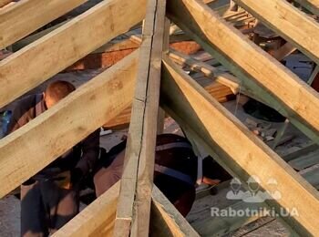 Чирвоный хутор Одесса. Монтаж кровли из керамической черепицы