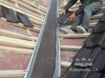 9 Фонтана. Монтаж кровли из керамической черепицы