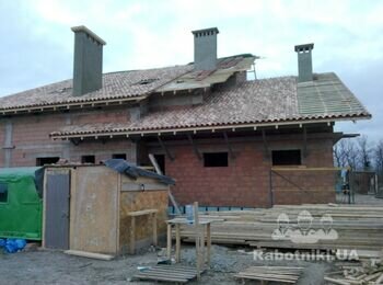 Ривьера Одесса. Монтаж кровли из керамической черепицы