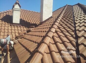 Ул.Львовская Одесса .Монтаж кровли из керамической черепицы