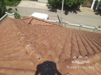 Ул.Львовская Одесса .Монтаж кровли из керамической черепицы