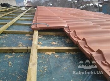 Сухой лиман Одесса. Монтаж кровли из керамической черепицы