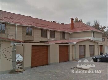Ул.Бригадная Одесса. Монтаж кровли из металлочерепицы