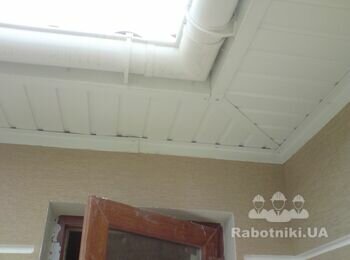 Ул.Бригадная Одесса. Монтаж кровли из металлочерепицы