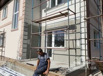 Ул.Березовая Монтаж кровли из металлочерепицы.мотаж подшивки свесов и водосточной системой