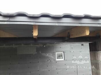 Ул.Коровицкого Слободка Одесса. Монтаж кровли из металлочерепицы
