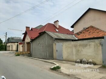 Ул.Ванцети Одесса. Монтаж кровли из металлочерепицы