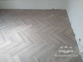 Одна із самих складних робіт Англійська ялинка. Сама по собі дуже привеледлива в кладці + до всього ще і без шва