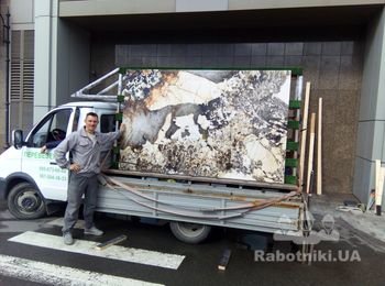 Подъём мраморной плиты в квартиру