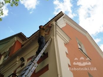 Ремонт пластиковой водосточной системы