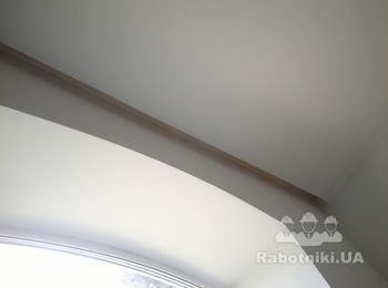 Устройство ниш под шторы