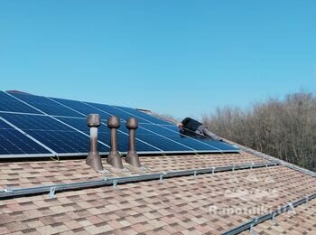 Монтаж сонячних панелей