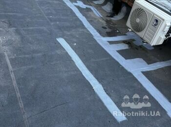 Гідроізоляція швів та стиків старого перекриття рікою гумою