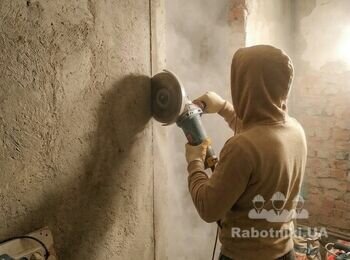 Выпил дверных проемов