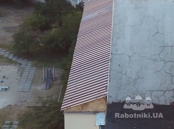 Скатная кровля на балконе Киев, Бальзака 16