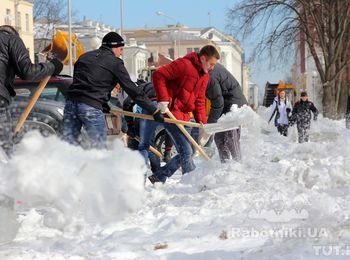 Уборка снега