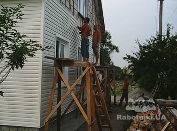 (Ваня)і(Стьопа) Вася на подачі.